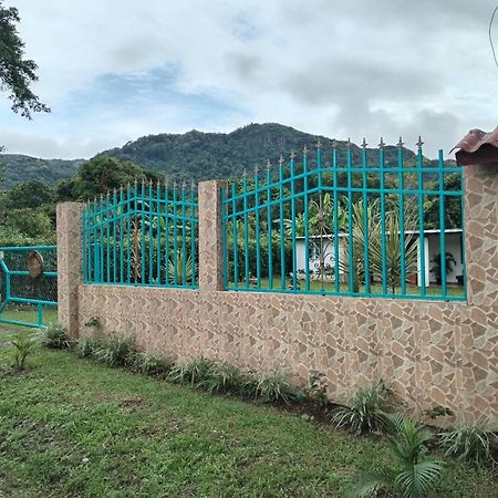 Casa Hostal Bouva El Valle de Anton Екстер'єр фото